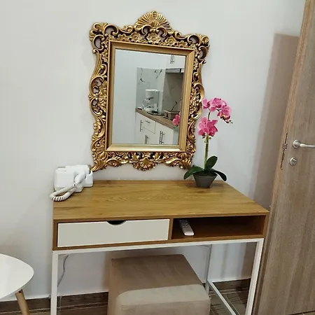 Amente Apartment Ksamil