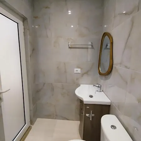 Amente Apartment